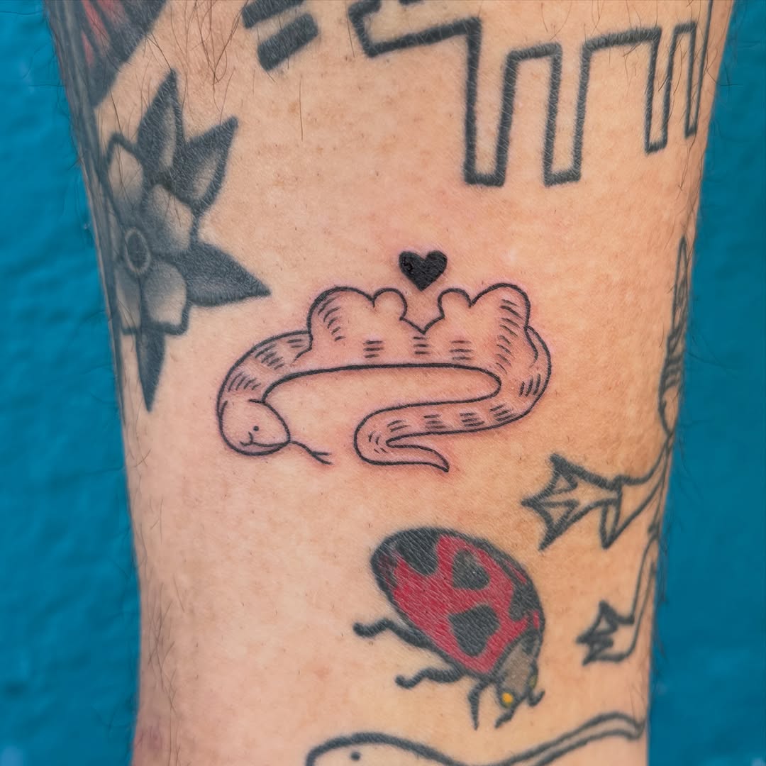 Tattoo by @devilgoat โ minimalist