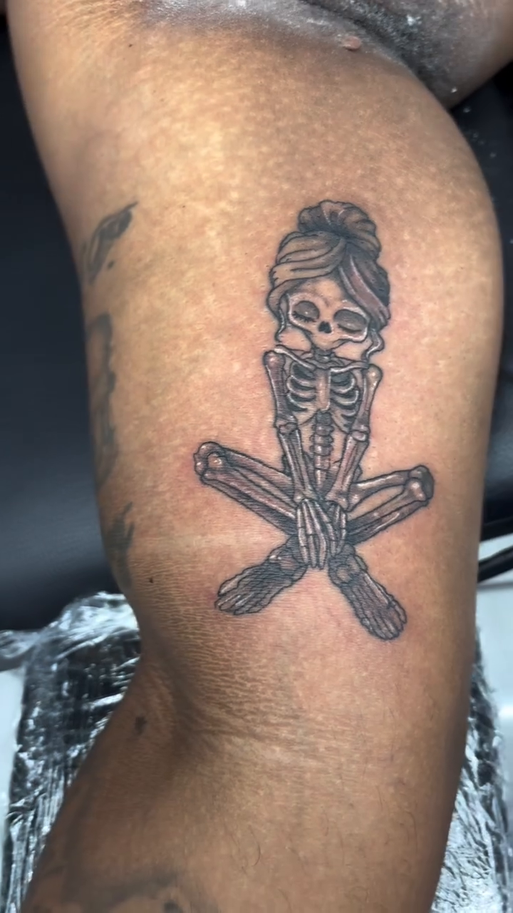 Tattoo by @shadows.tattoos โ illustrative