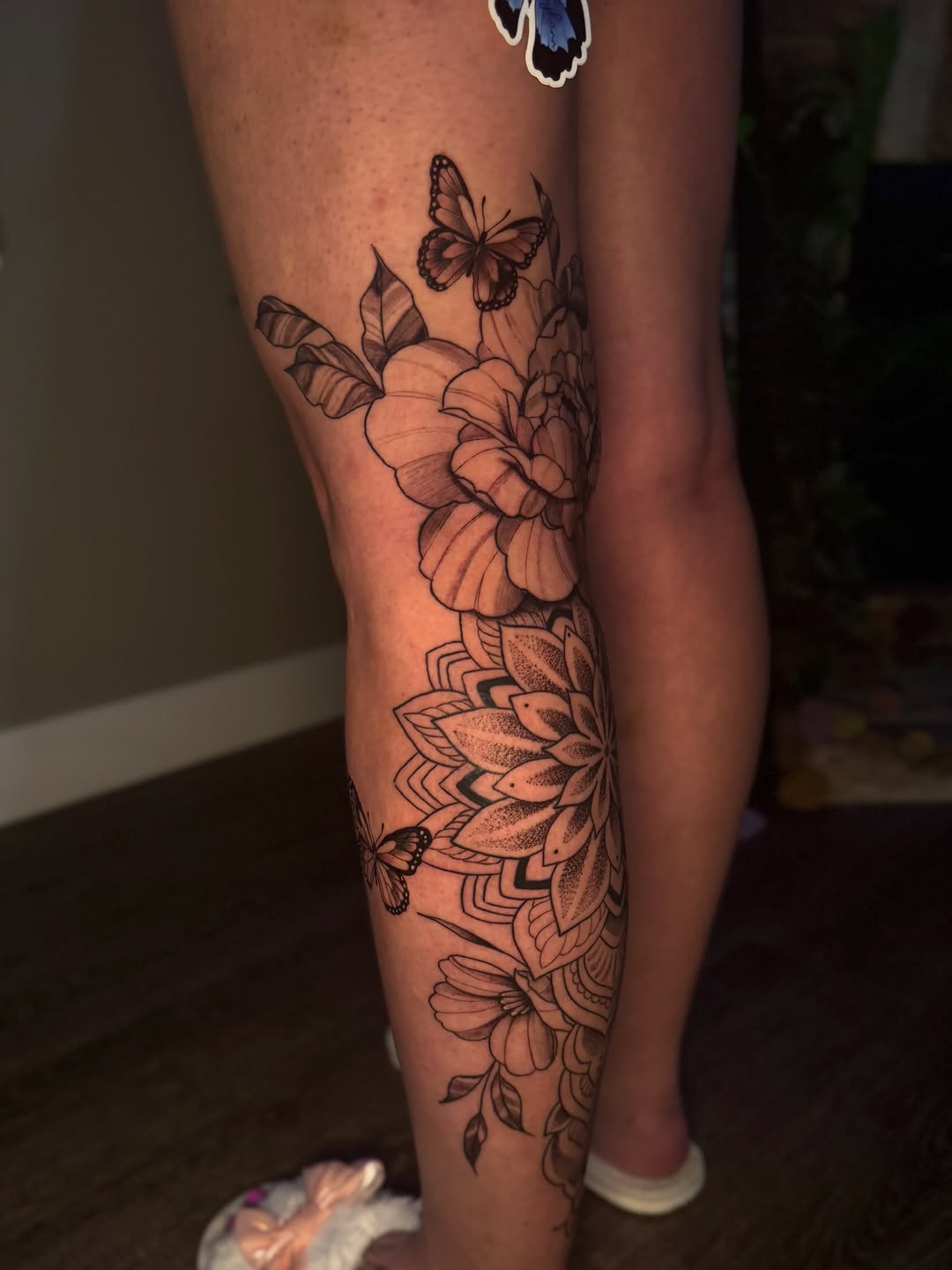 Tattoo by @inkbyhann β illustrative, dotwork