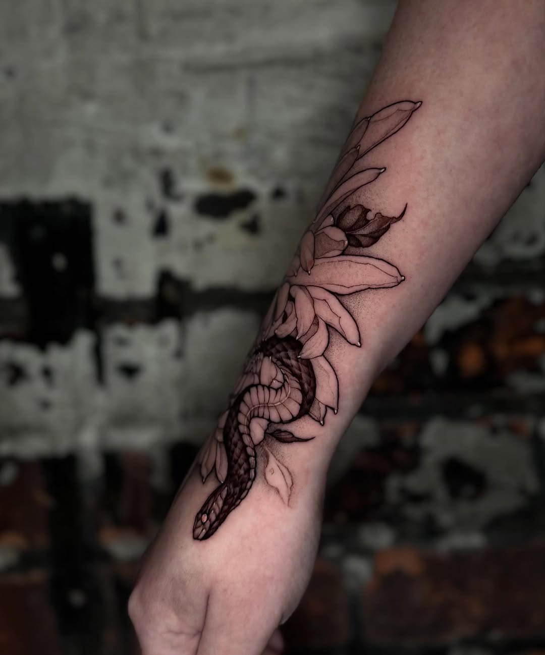 Tattoo by @isabelsmithtattoos — black_and_grey, illustrative