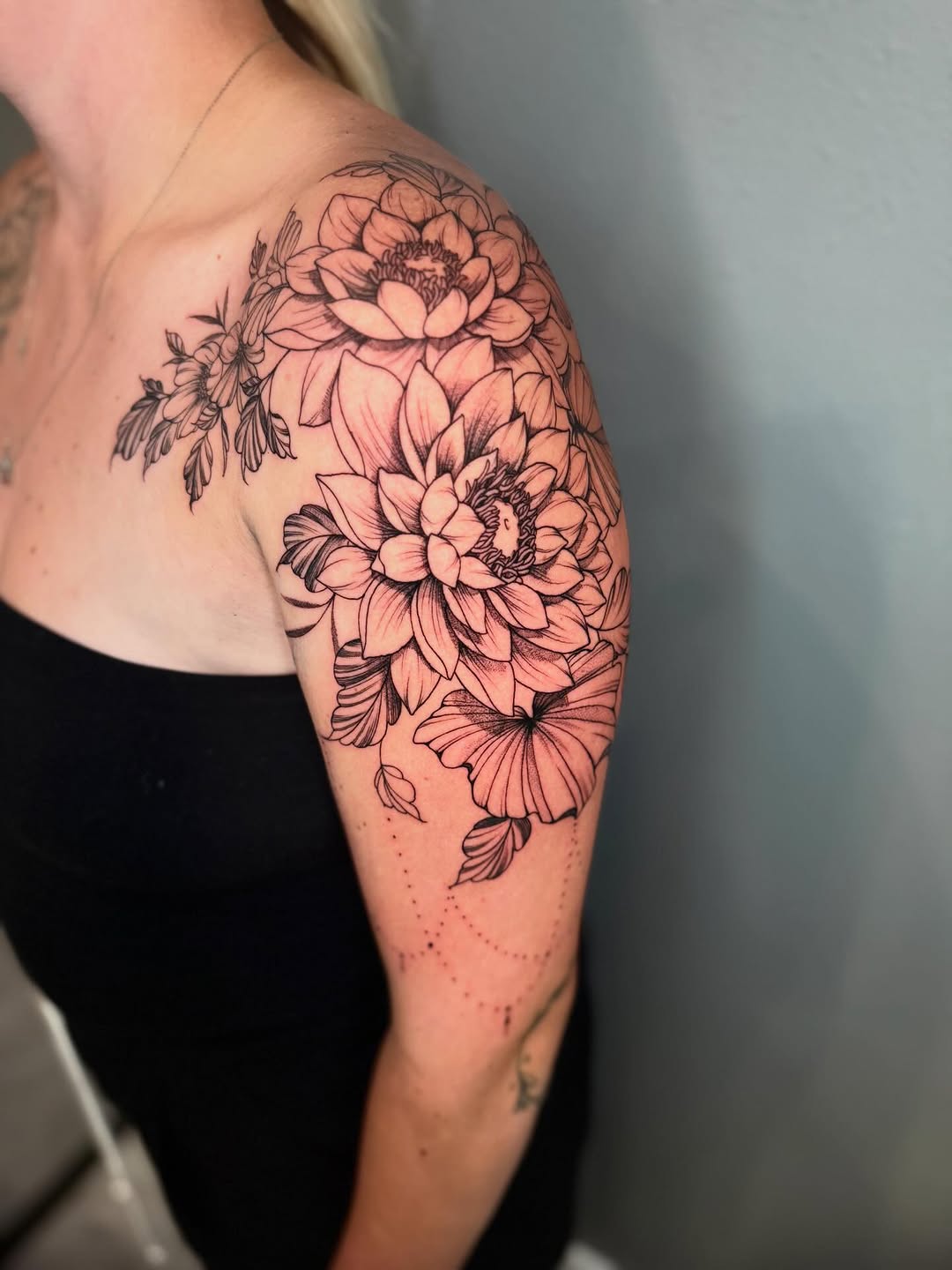 Tattoo by @amberstarrartistry — fine_line, black_and_grey