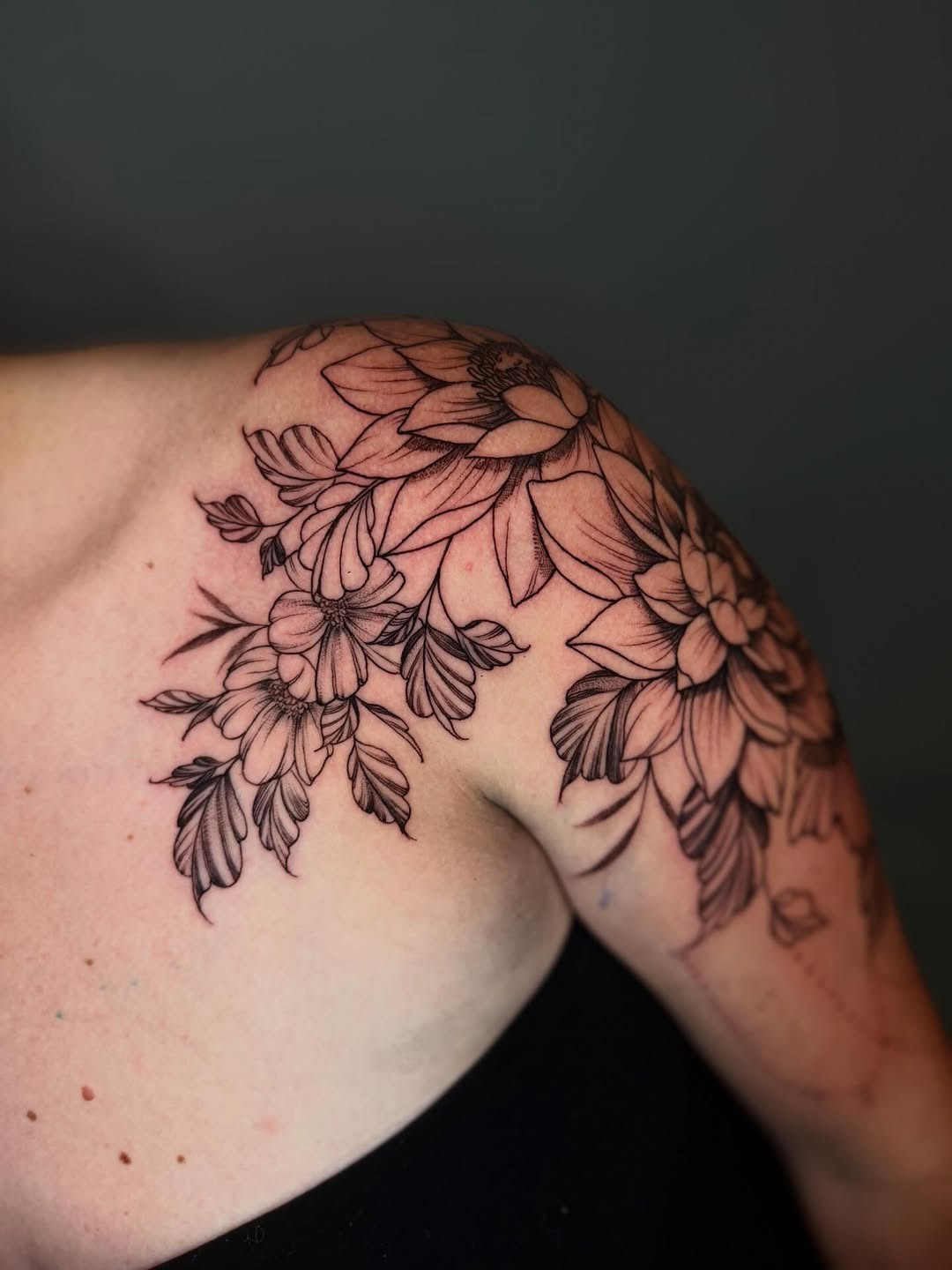 Tattoo by @amberstarrartistry — fine_line, black_and_grey