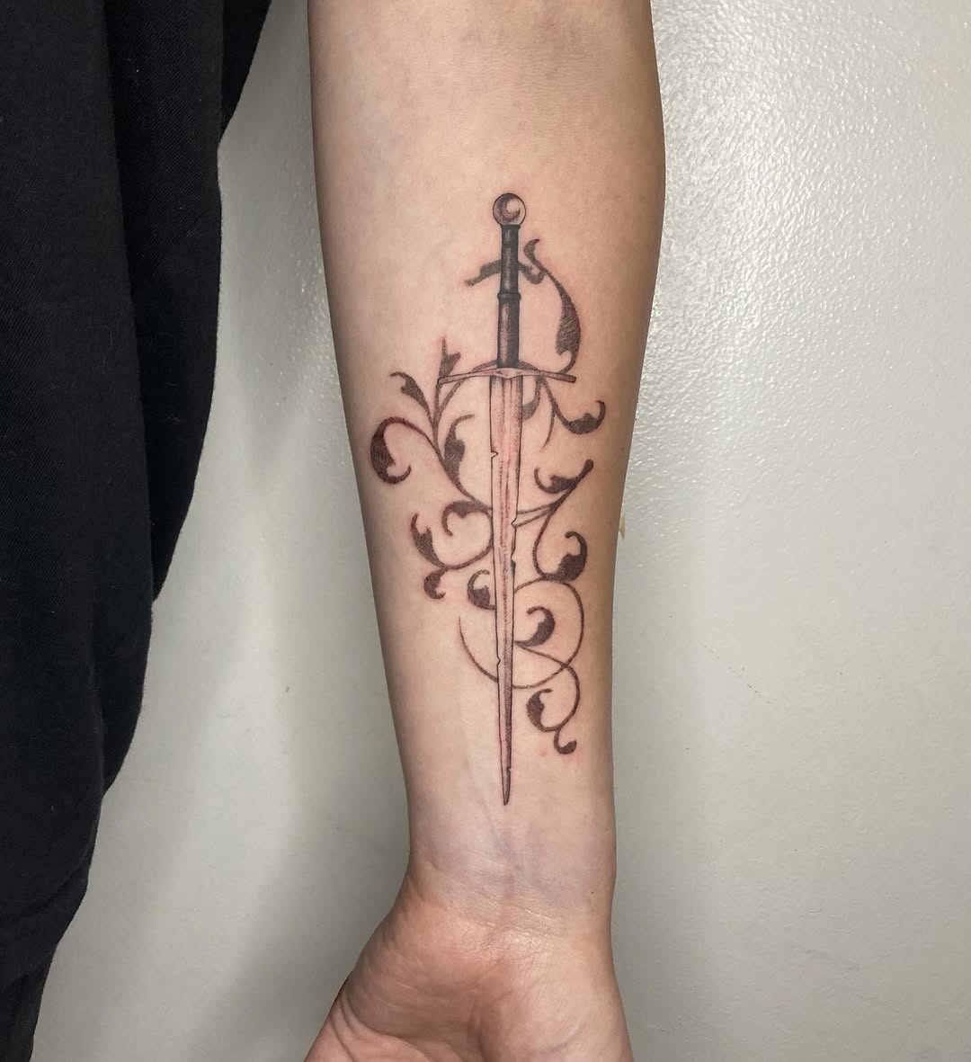 Tattoo by @lemon.inkade — illustrative, fine_line