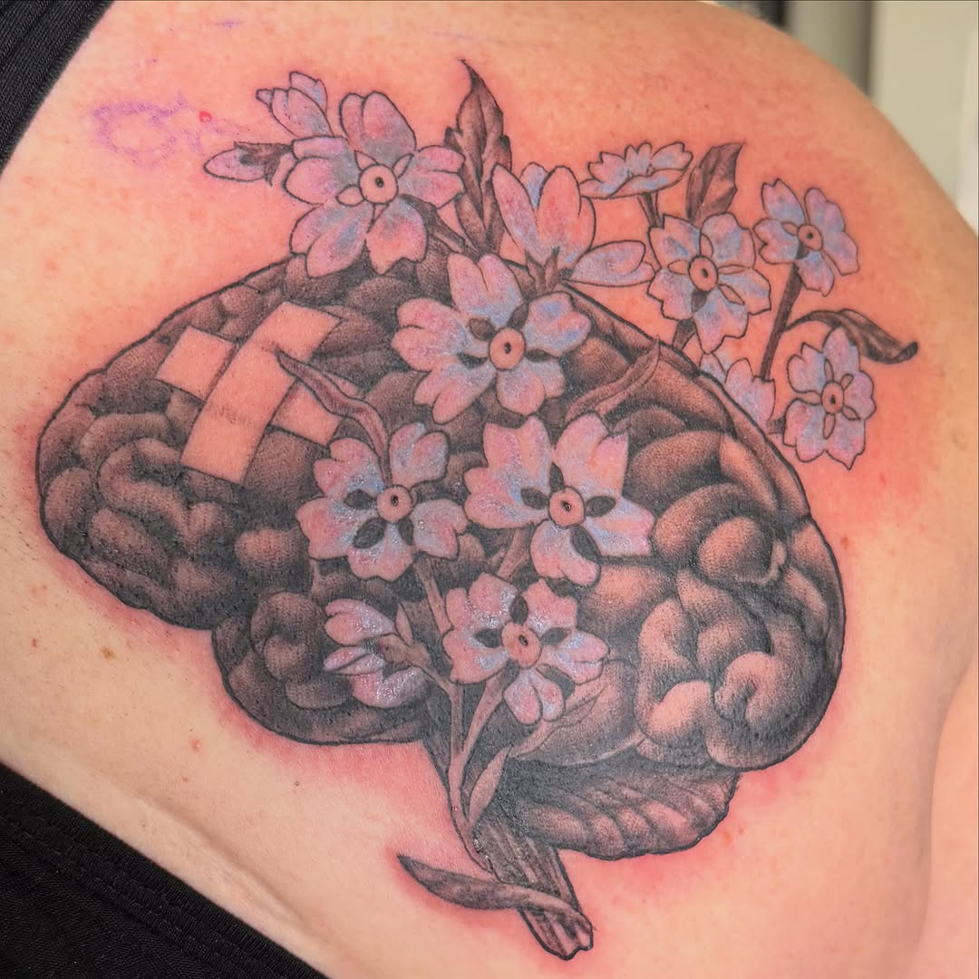 Tattoo by @ink5linger — black_and_grey