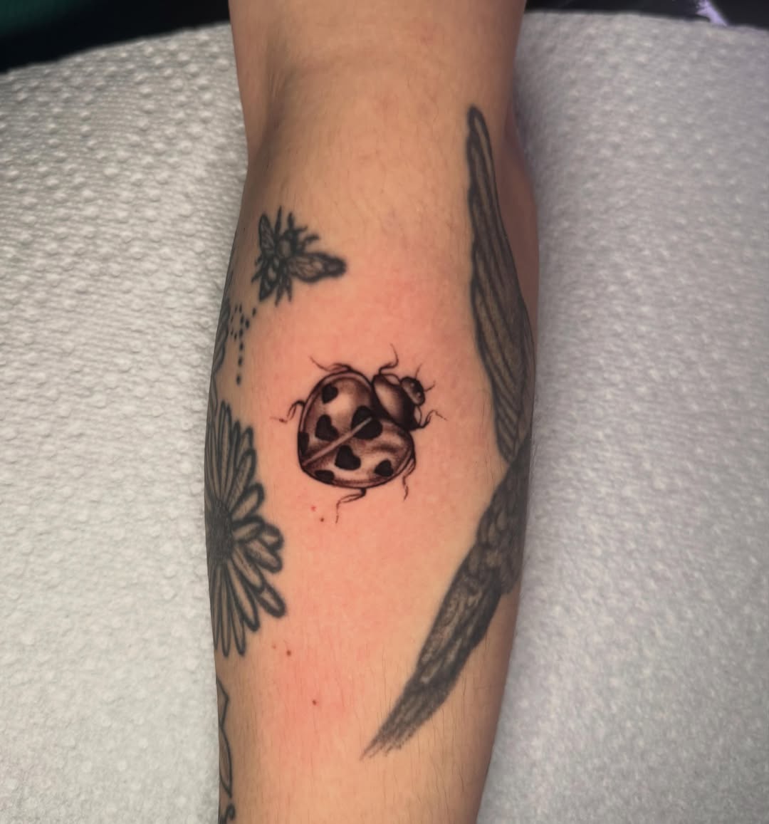 Tattoo by @reytatu โ realism, black_and_grey