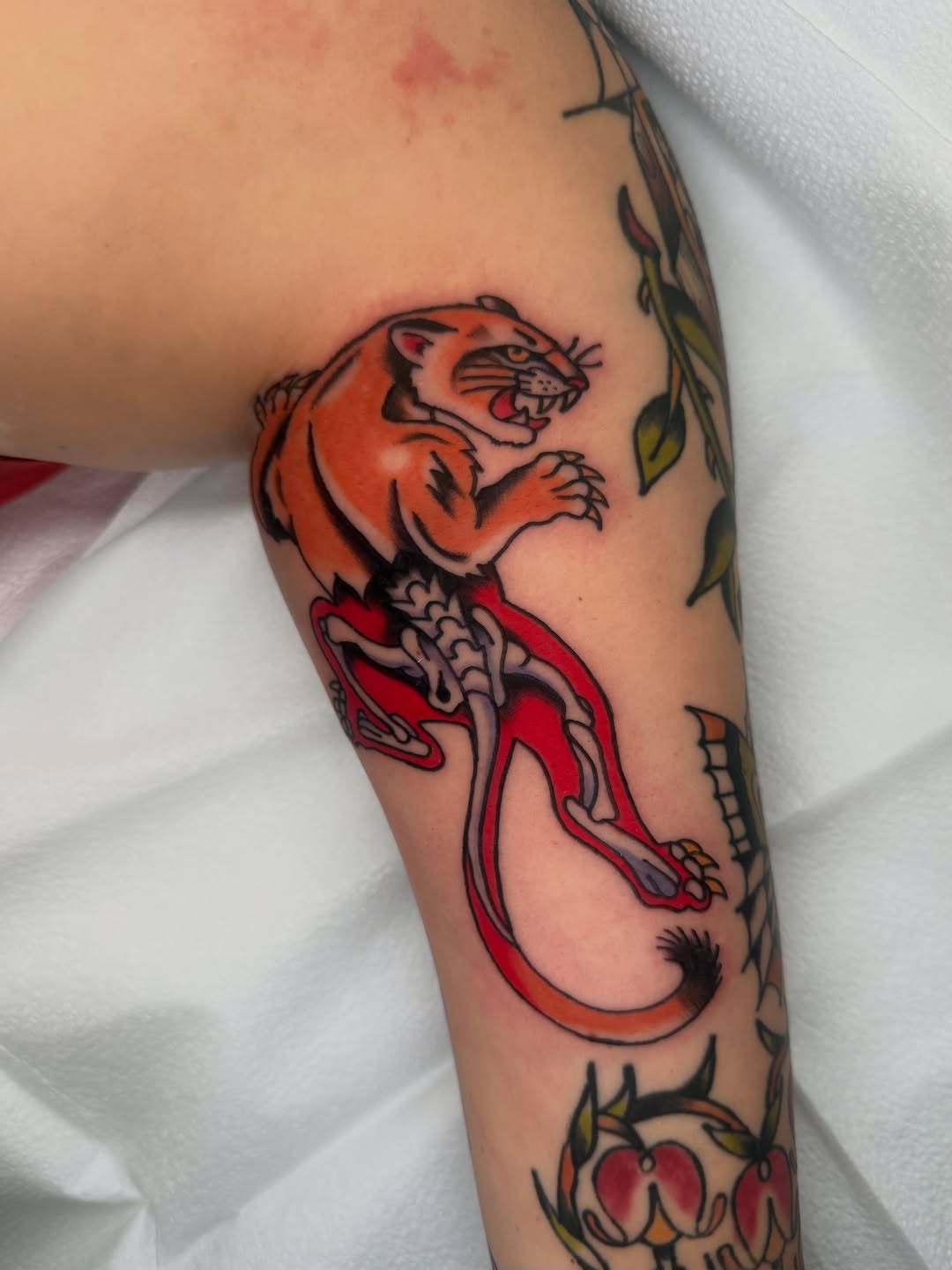 Tattoo by @lexiestattoos — american_traditional, illustrative