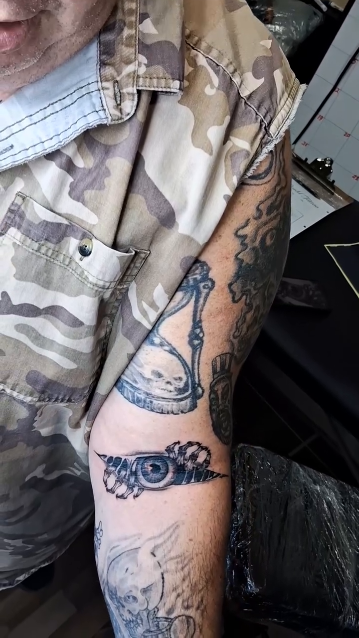 Tattoo by @fairyworldtattoo โ black_and_grey