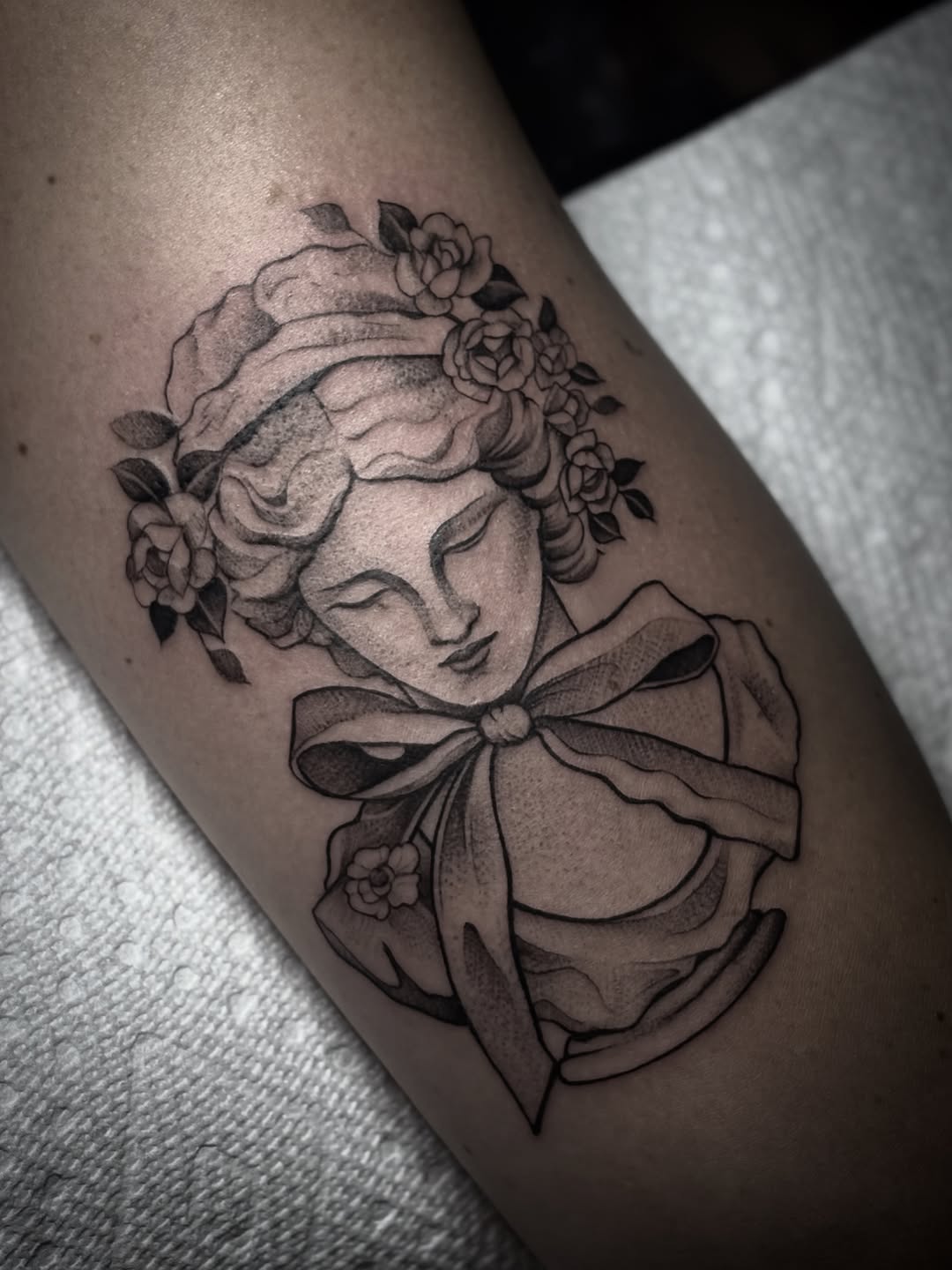 Tattoo by @finelinesbylena — realism, black_and_grey