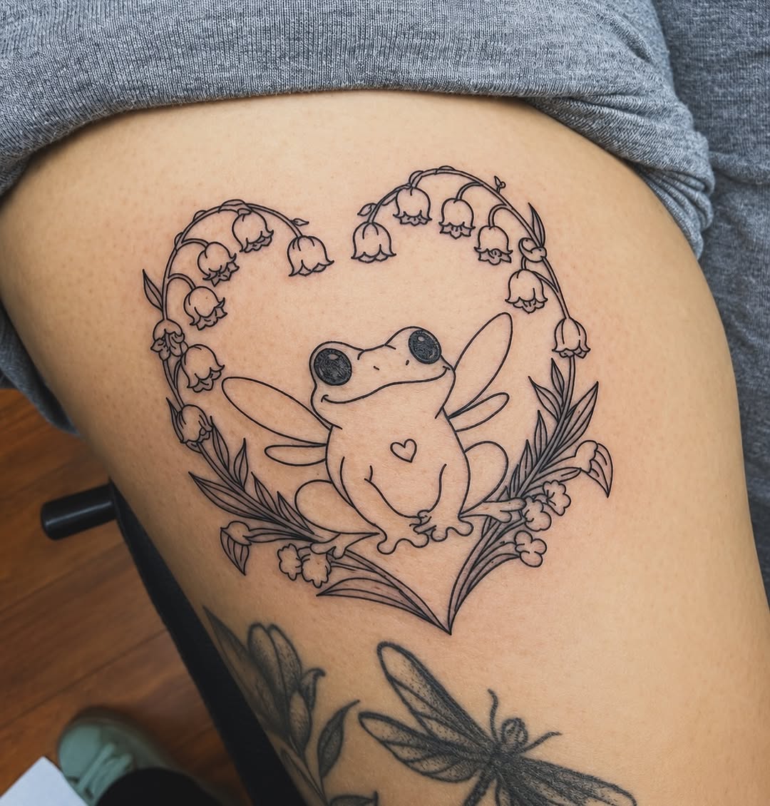 Tattoo by @kraken_inktattoo β fine_line