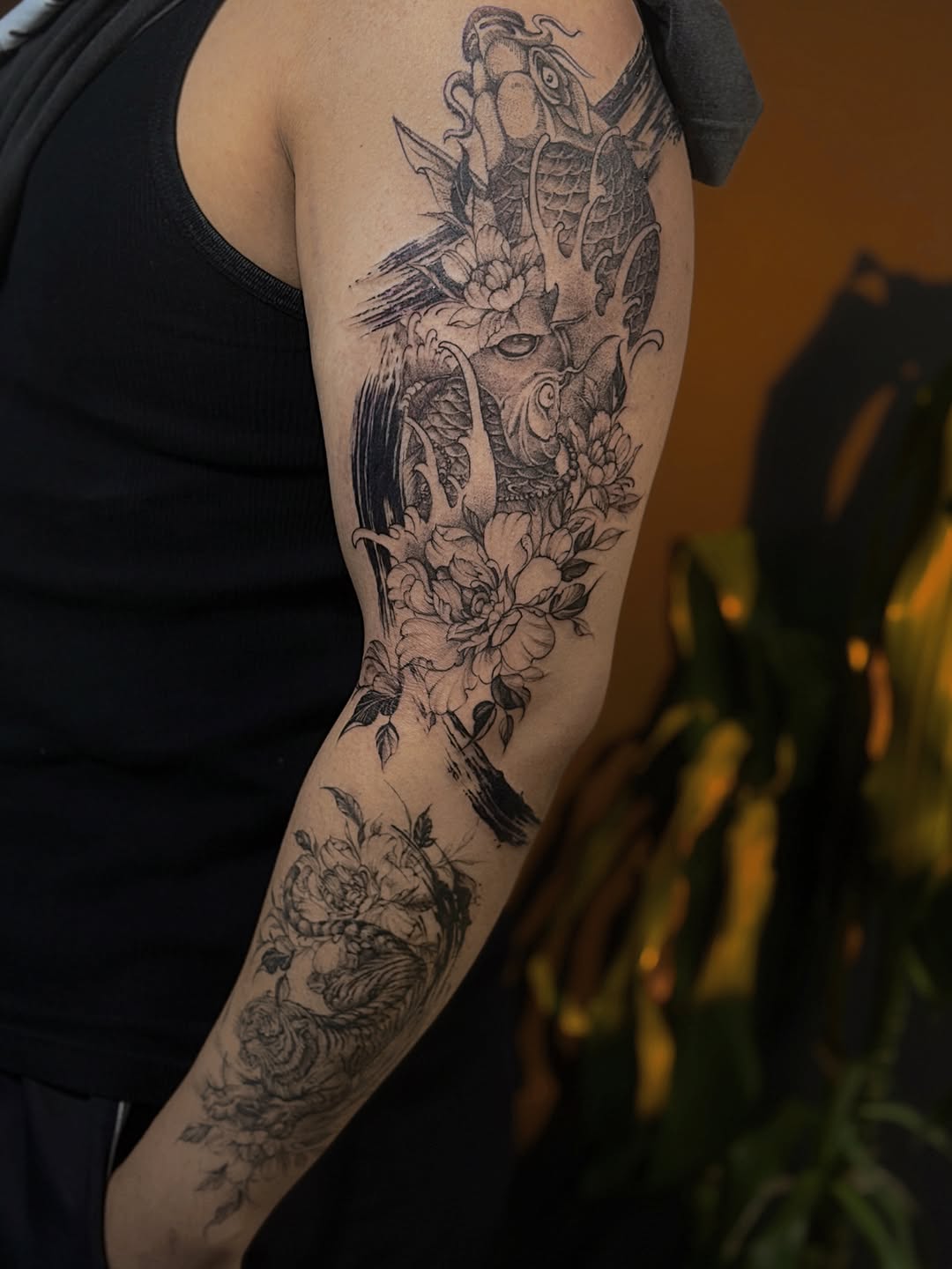 Tattoo by @melvious._.tats β japanese_irezumi, black_and_grey