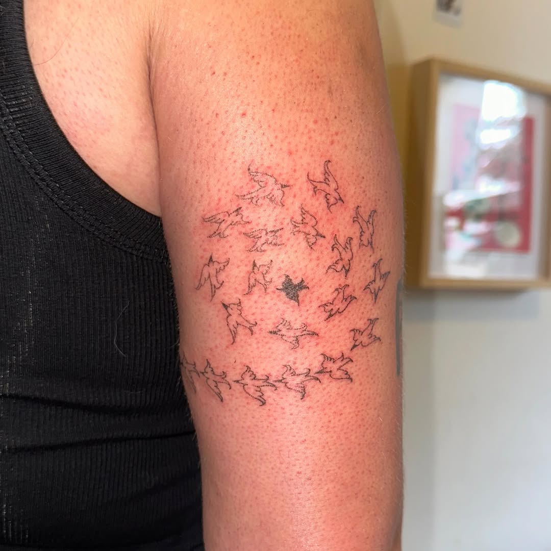 Tattoo by @pokingyousoftly — fine_line