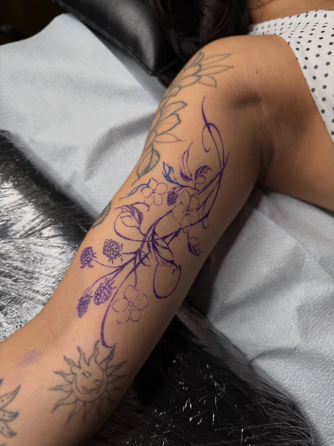 Tattoo by @druzyjewel — fine_line