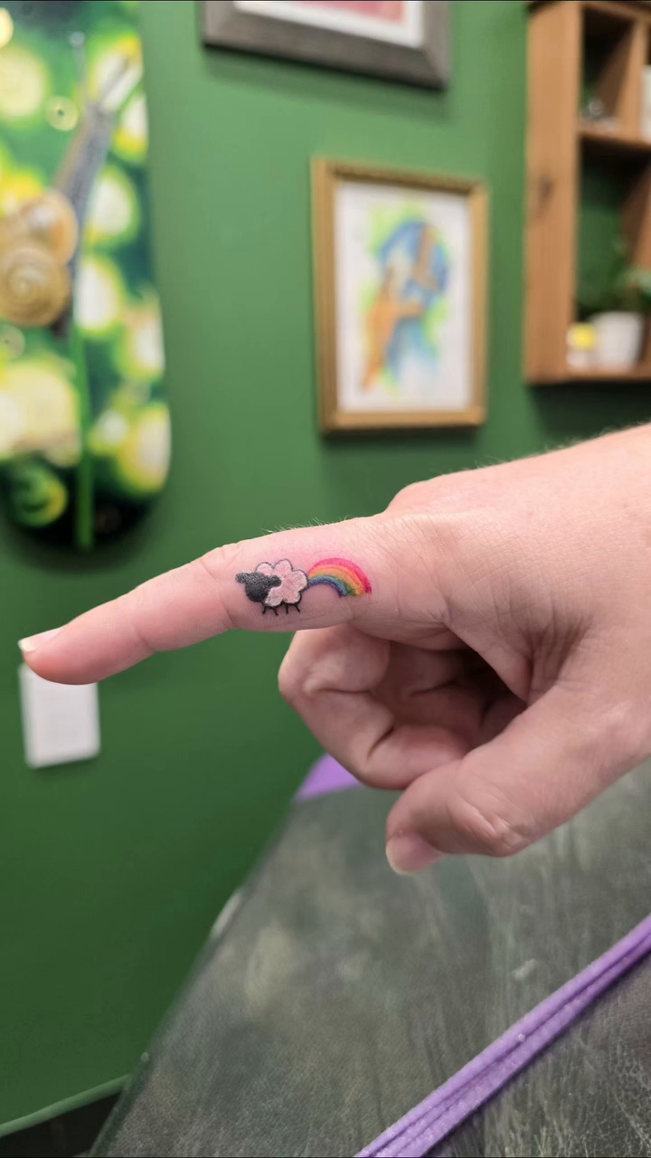Tattoo by @emilylouisetattoos — fine_line, minimalist
