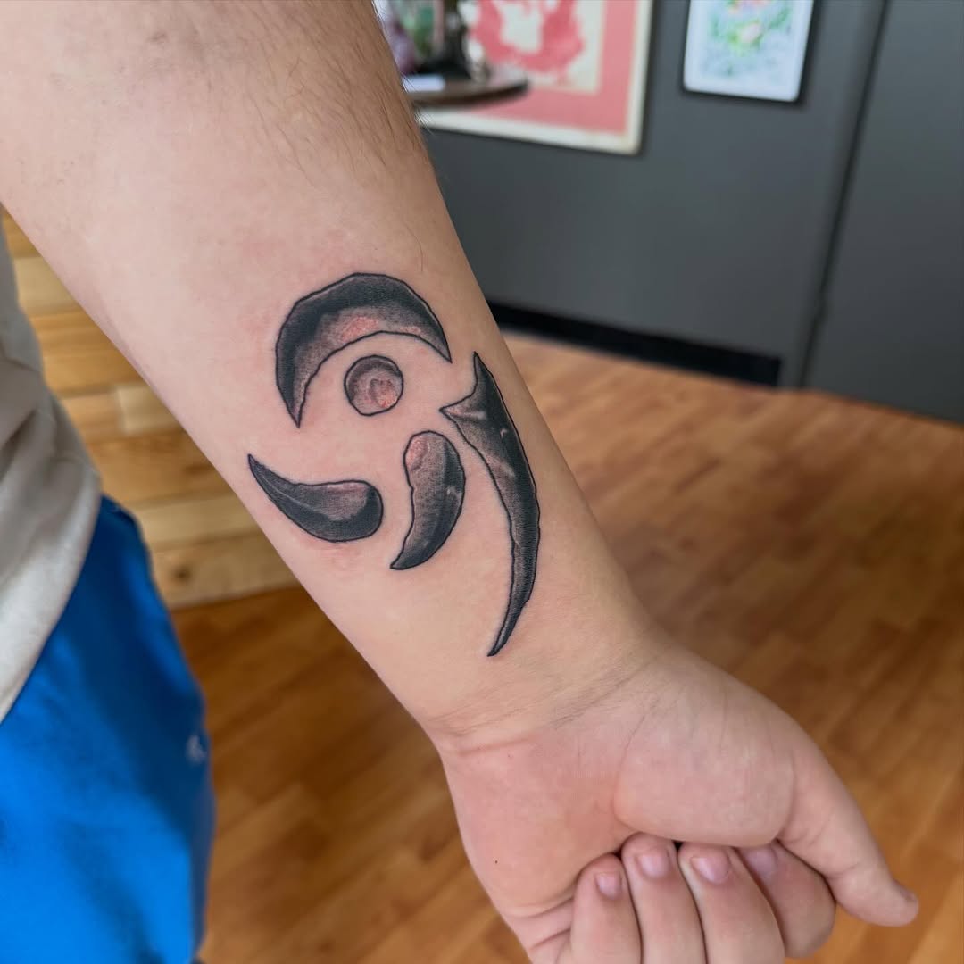 Tattoo by @matthattaway β blackwork