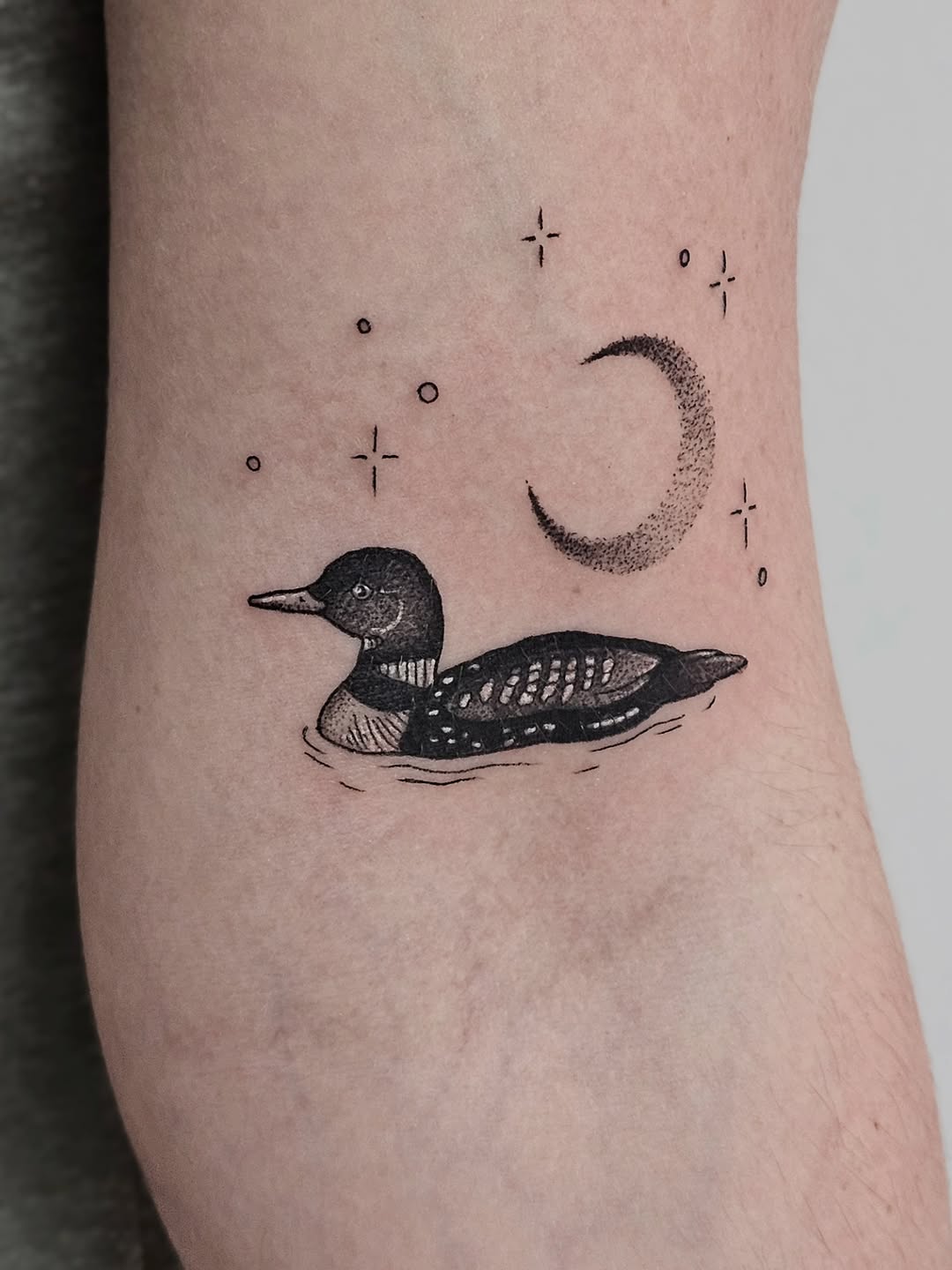 Tattoo by @tattoosbykylie โ illustrative, dotwork