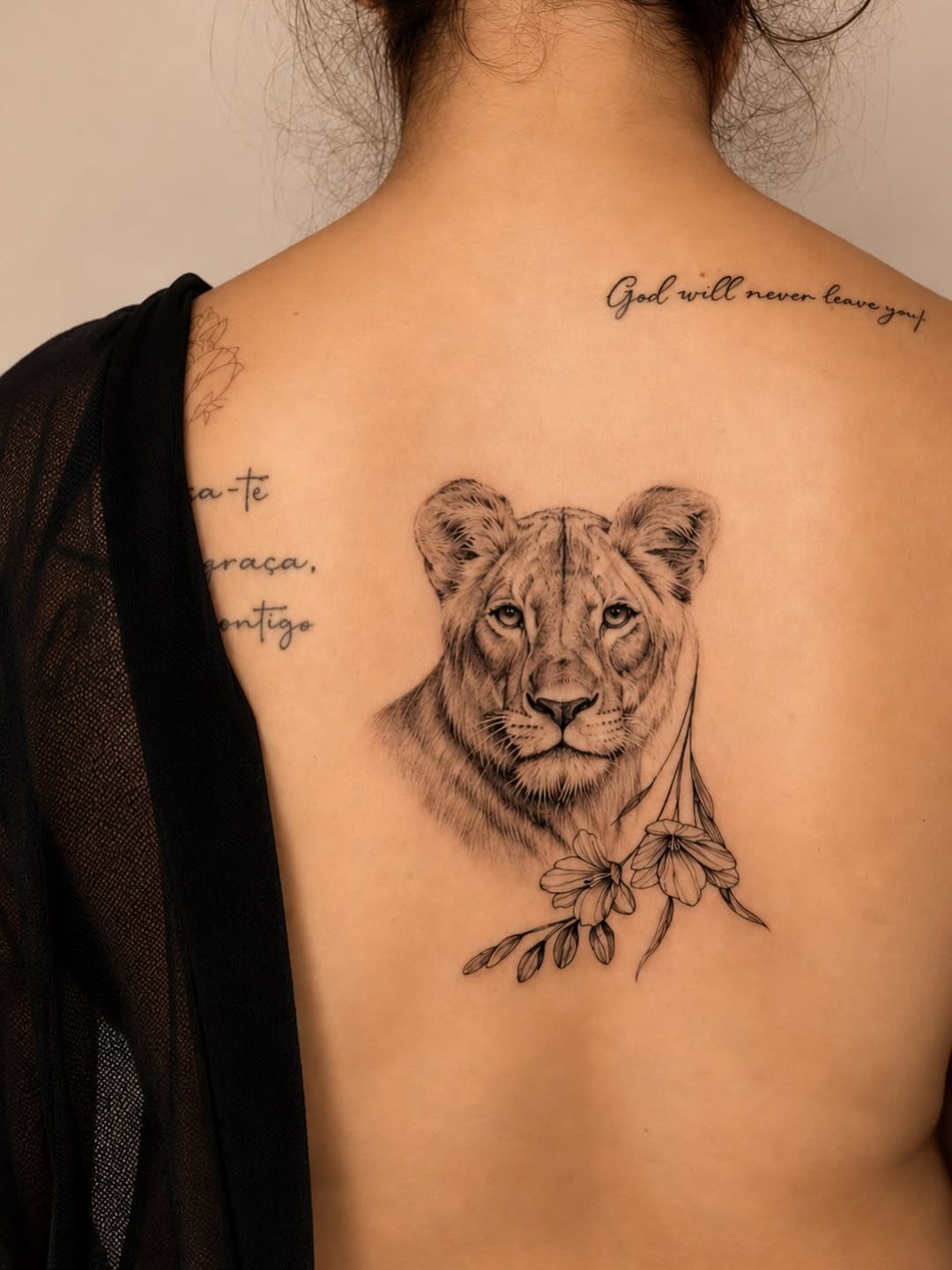 Tattoo by @tiagobrittotattoo โ fine_line, black_and_grey