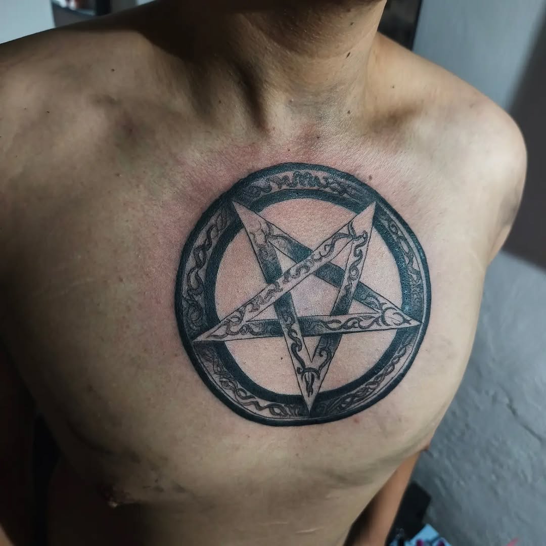Tattoo by @mello_blue_tatto0 — black_and_grey, ornamental