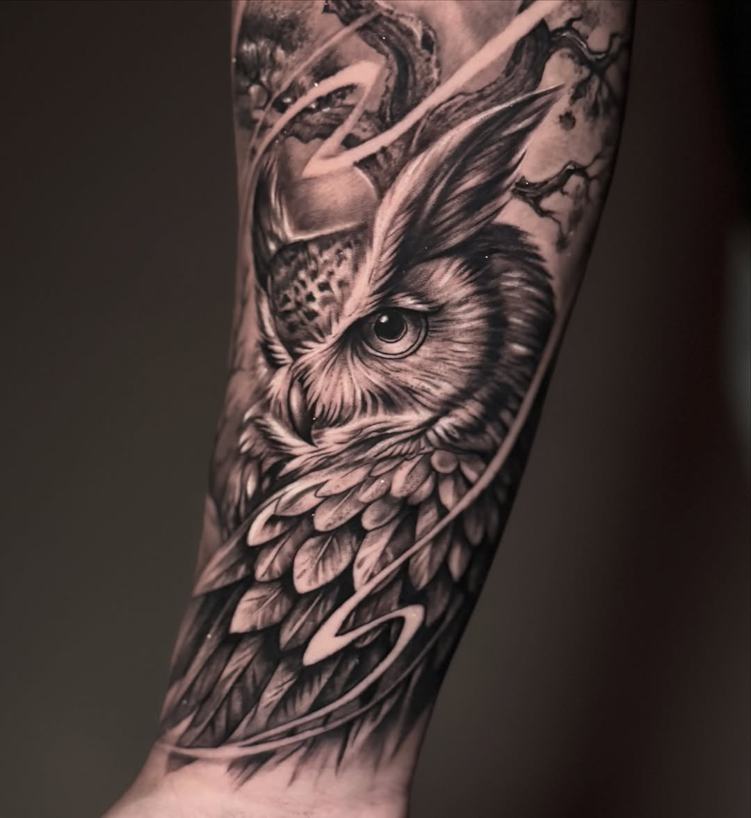 Tattoo by @danielmunoz.art — realism, black_and_grey