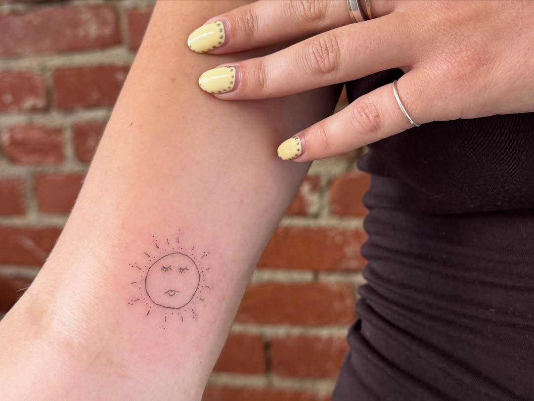 Tattoo by @babyjab_tattoo — fine_line, minimalist