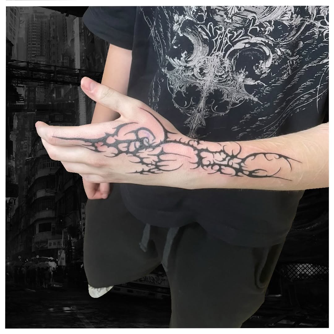 Tattoo by @cxt.ink — tribal