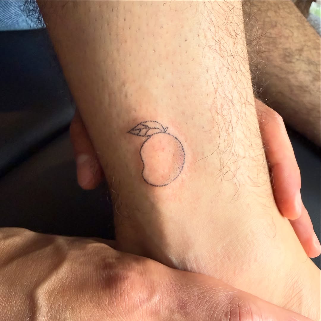 Tattoo by @_tuesdaymornings_ — fine_line, minimalist