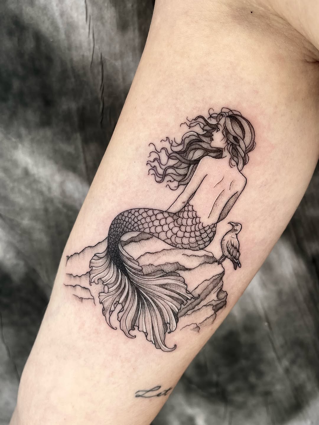 Tattoo by @lo_gwynn_ink — black_and_grey