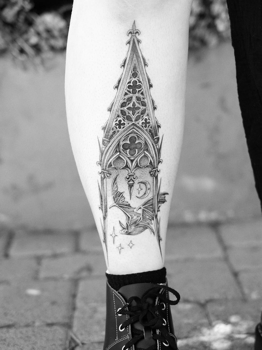 Tattoo by @izztheartist — blackwork, illustrative
