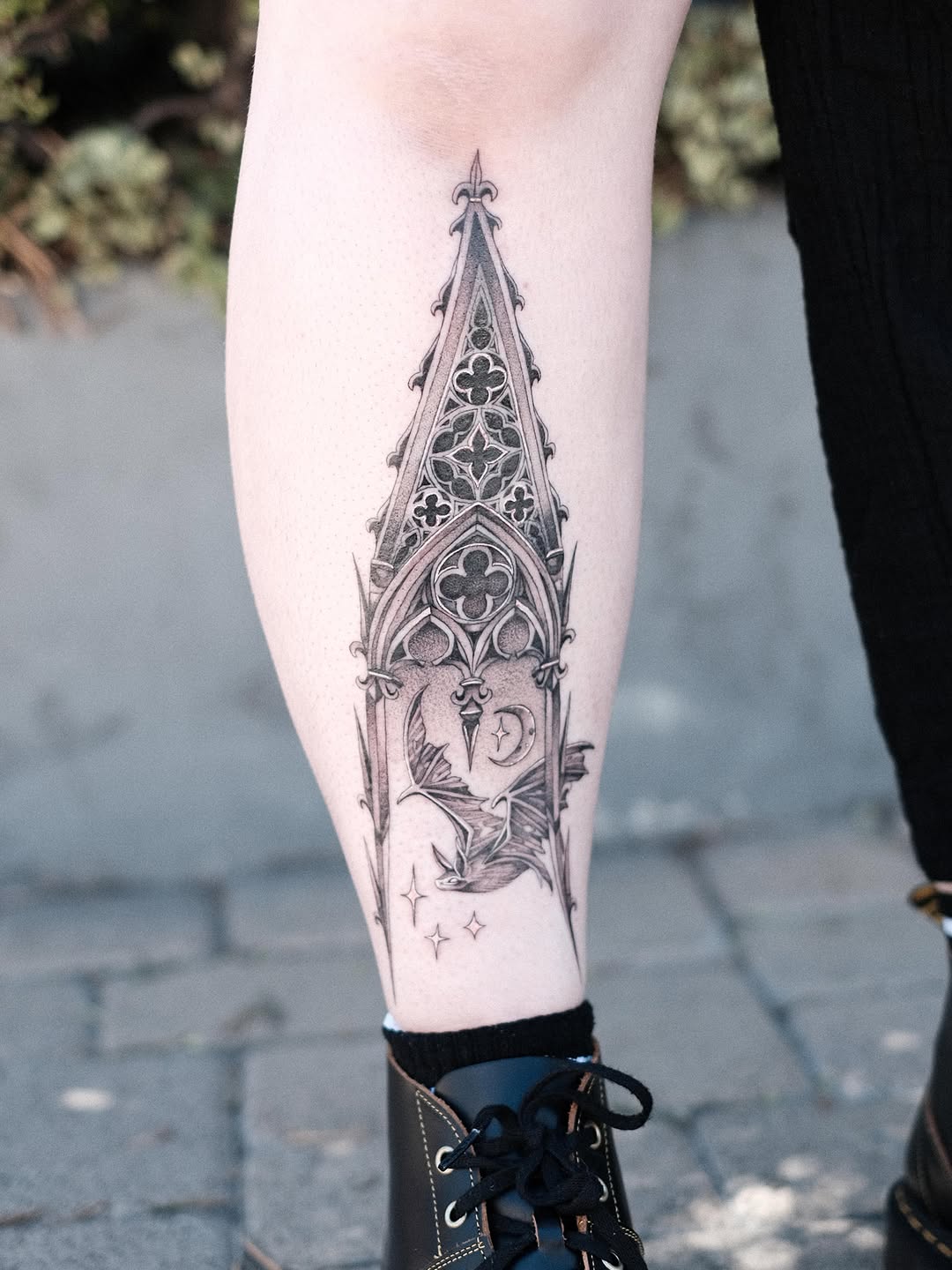Tattoo by @izztheartist — blackwork, illustrative
