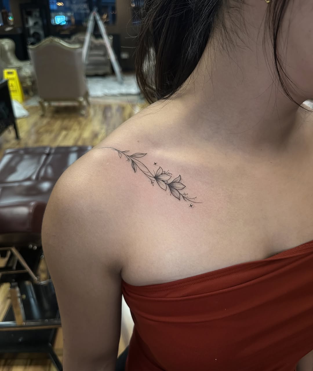 Tattoo by @leotattooartist β fine_line