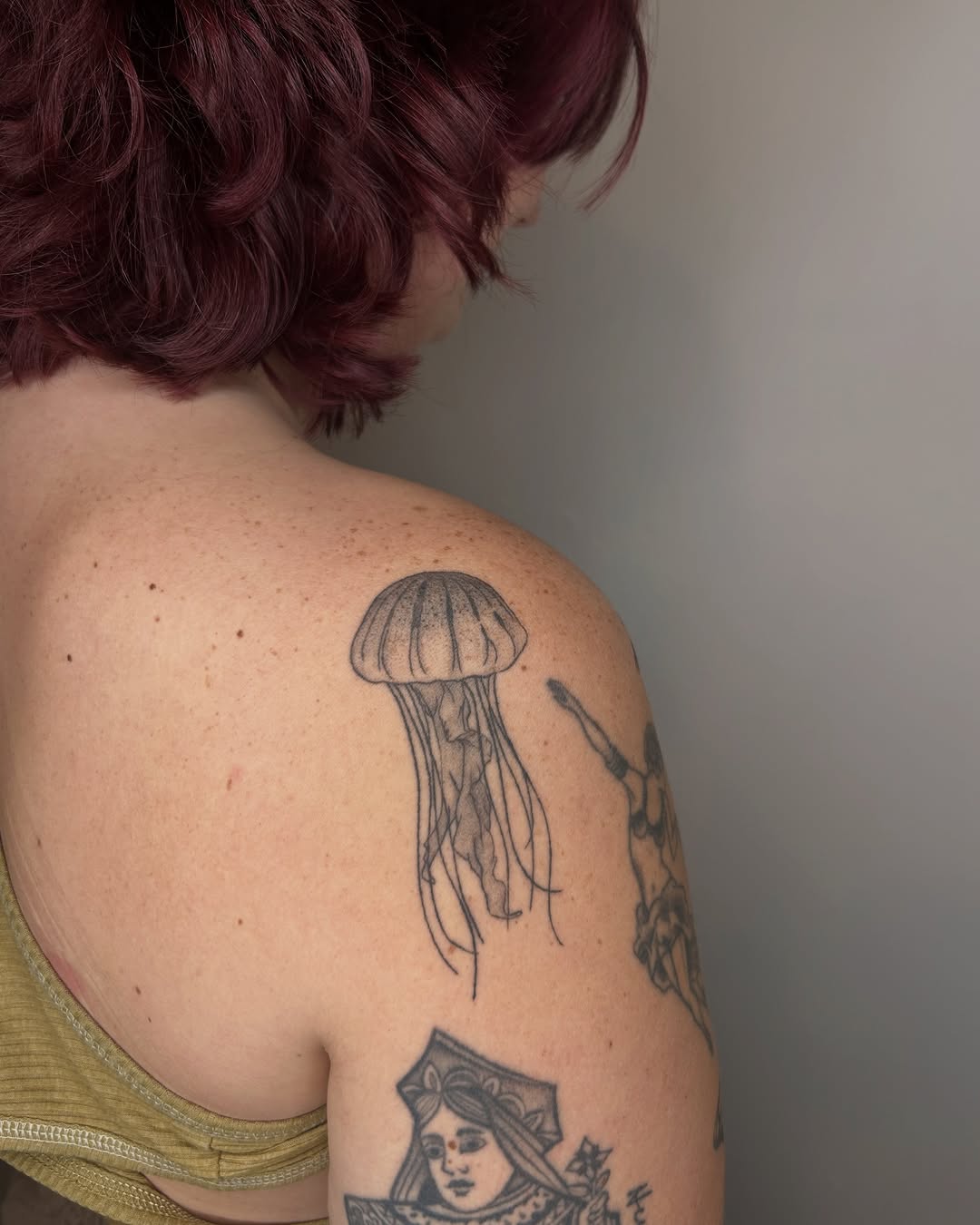 Tattoo by @lampladytattoos โ fine_line, black_and_grey