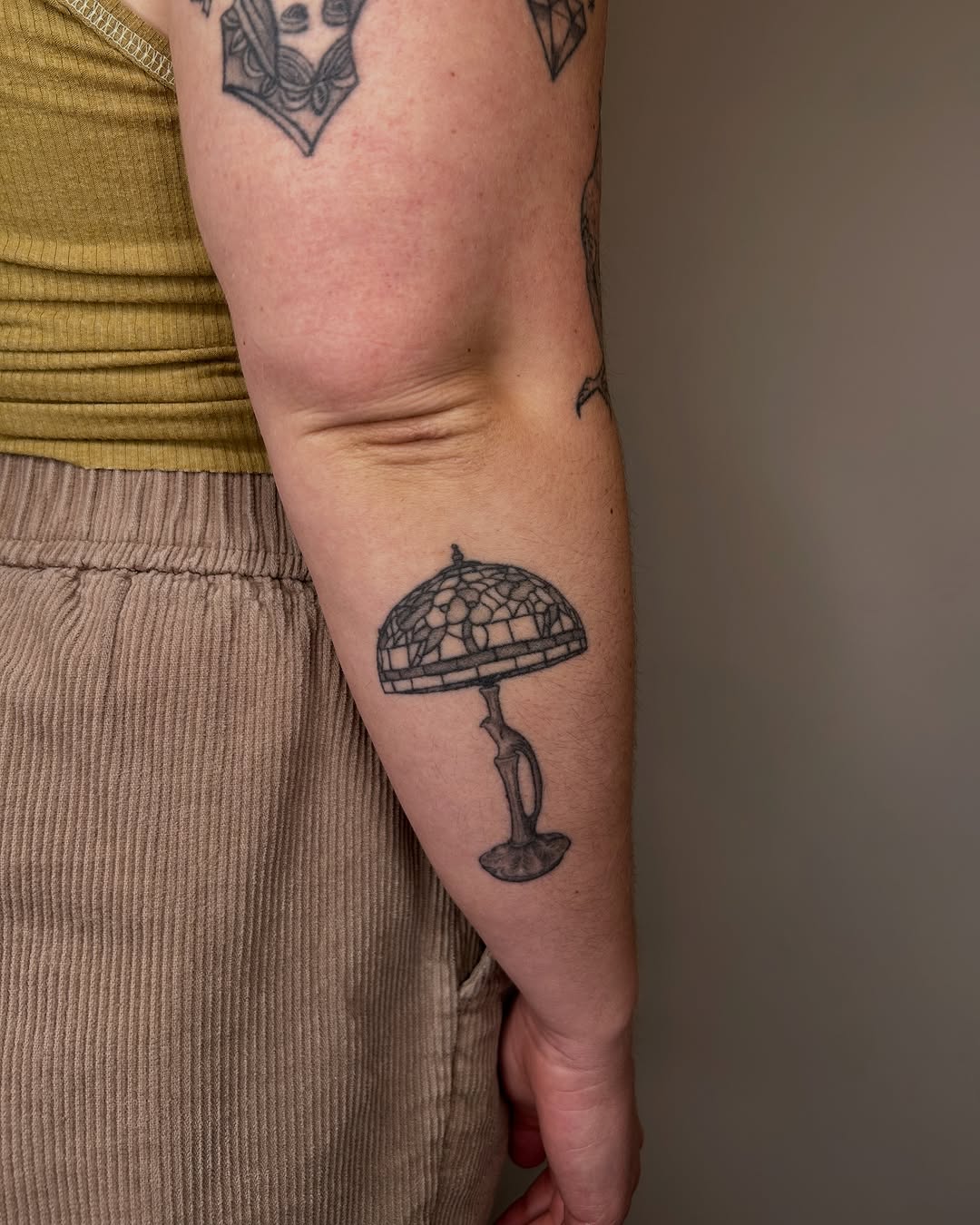 Tattoo by @lampladytattoos โ black_and_grey, fine_line
