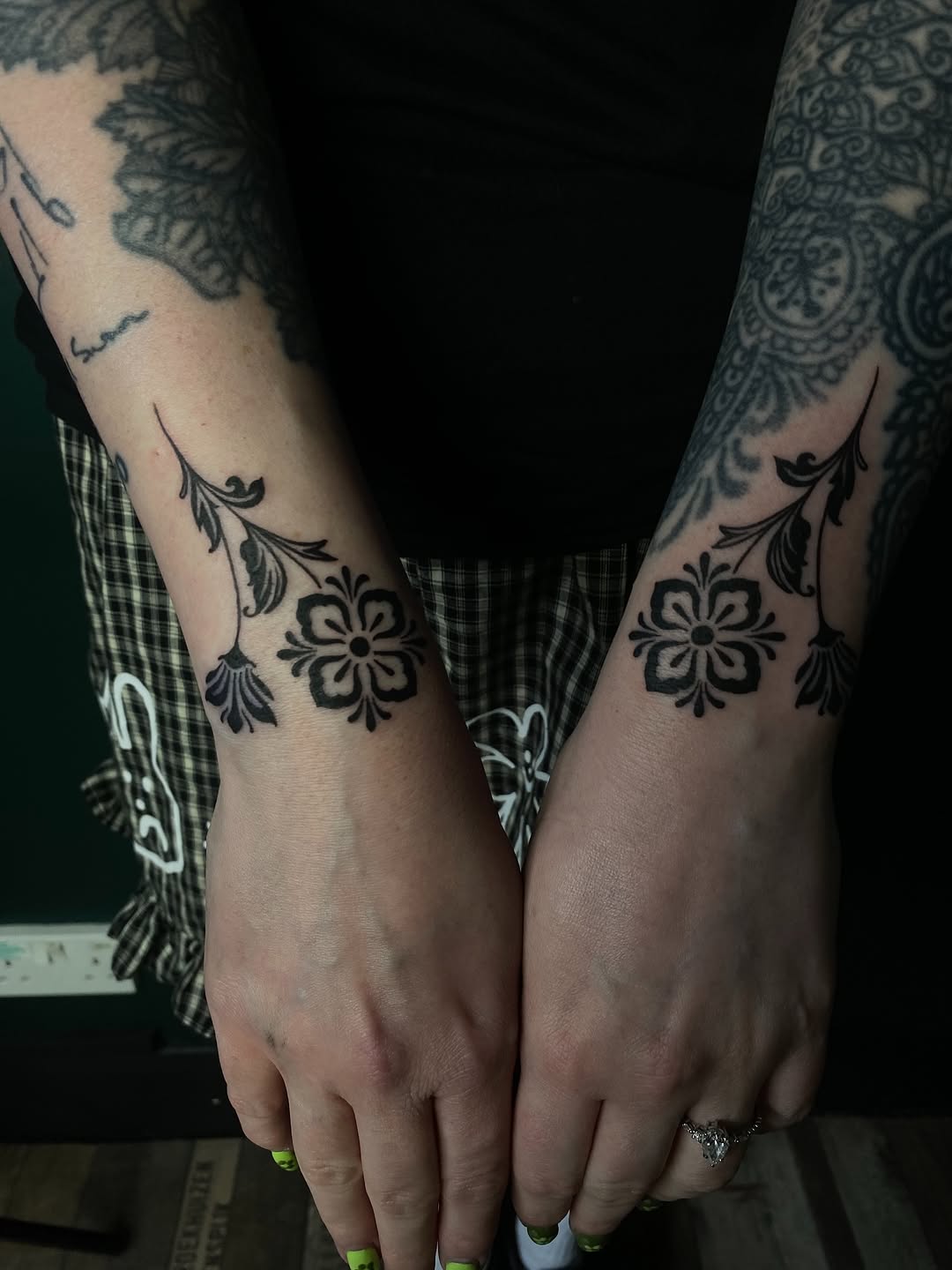 Tattoo by @bimtxtt — blackwork, ornamental