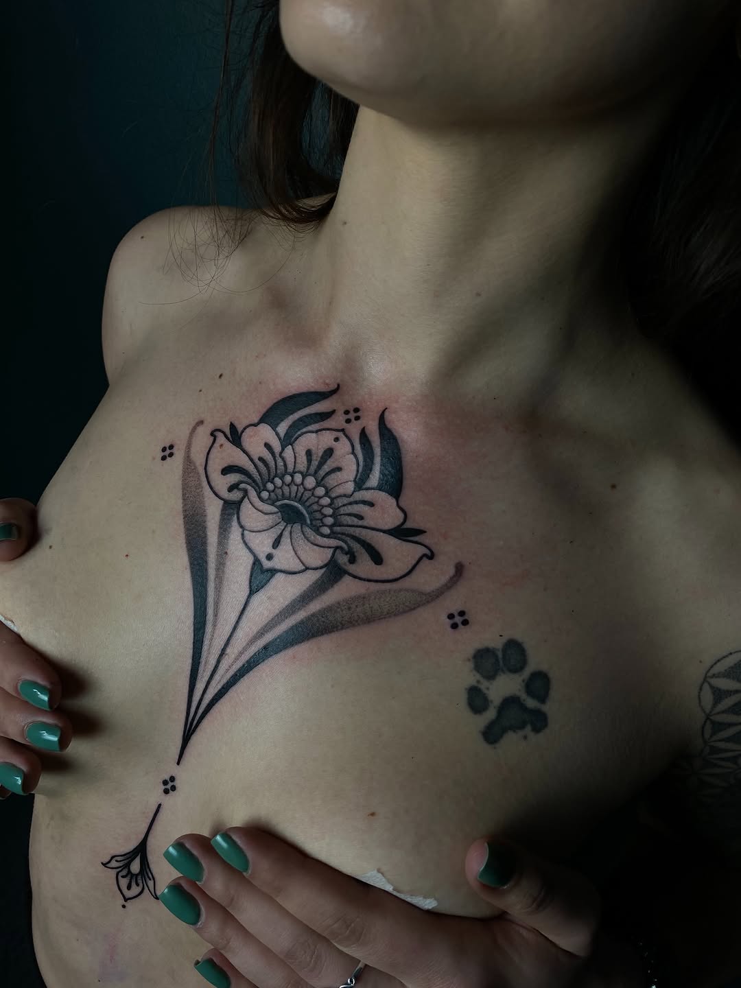 Tattoo by @bimtxtt — fine_line, black_and_grey