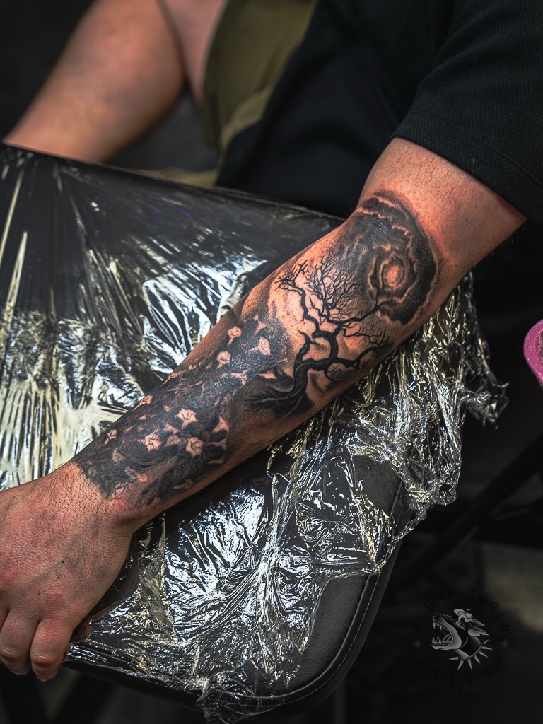 Tattoo by @kevin.inks โ blackwork, illustrative