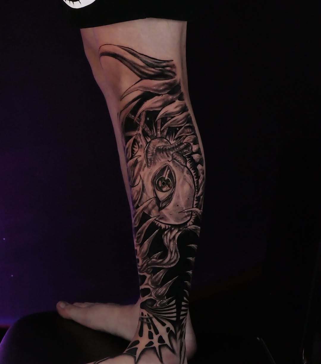 Tattoo by @eclipsedscarletart — blackwork