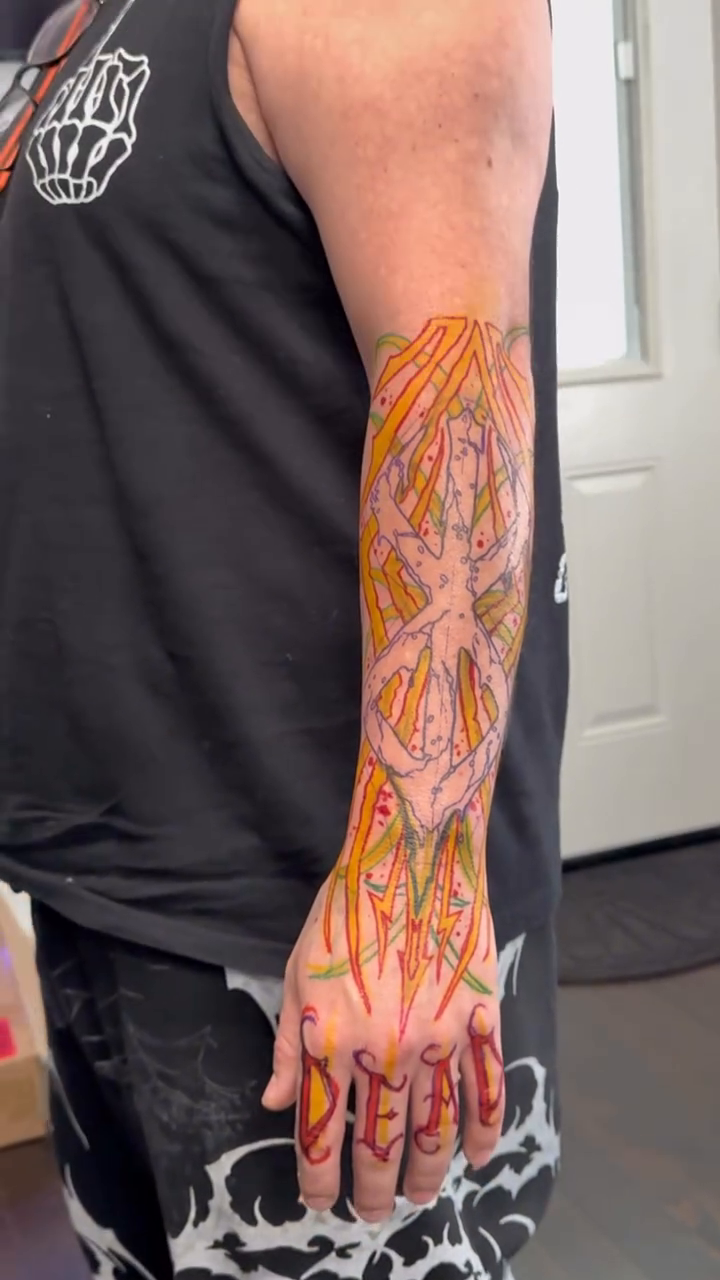 Tattoo by @tattoosbyquentin — illustrative, blackwork