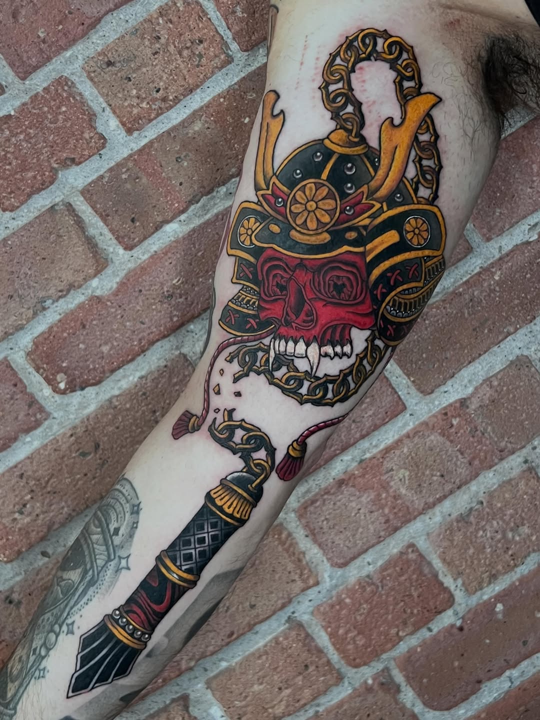 Tattoo by @yur.da.sells.blackwork — illustrative, japanese_irezumi