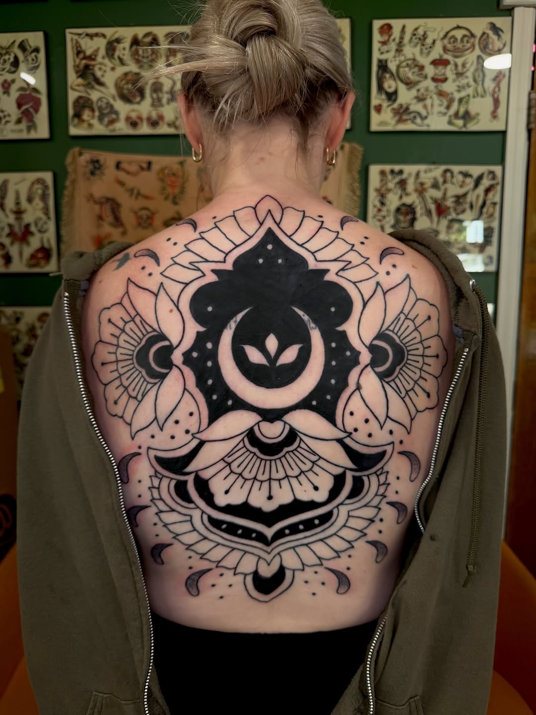 Tattoo by @mobunniemoproblems — blackwork, ornamental