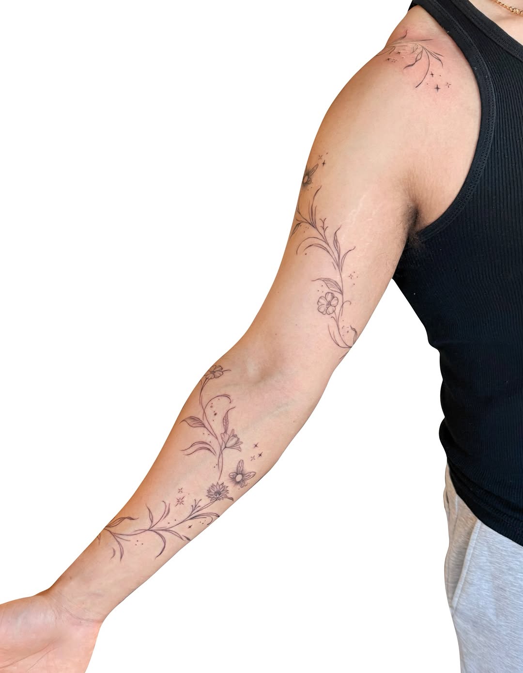 Tattoo by @fionnatattoo β fine_line, minimalist