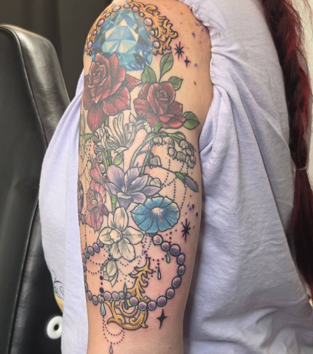 Tattoo by @rinval.ink — neo_traditional, realism