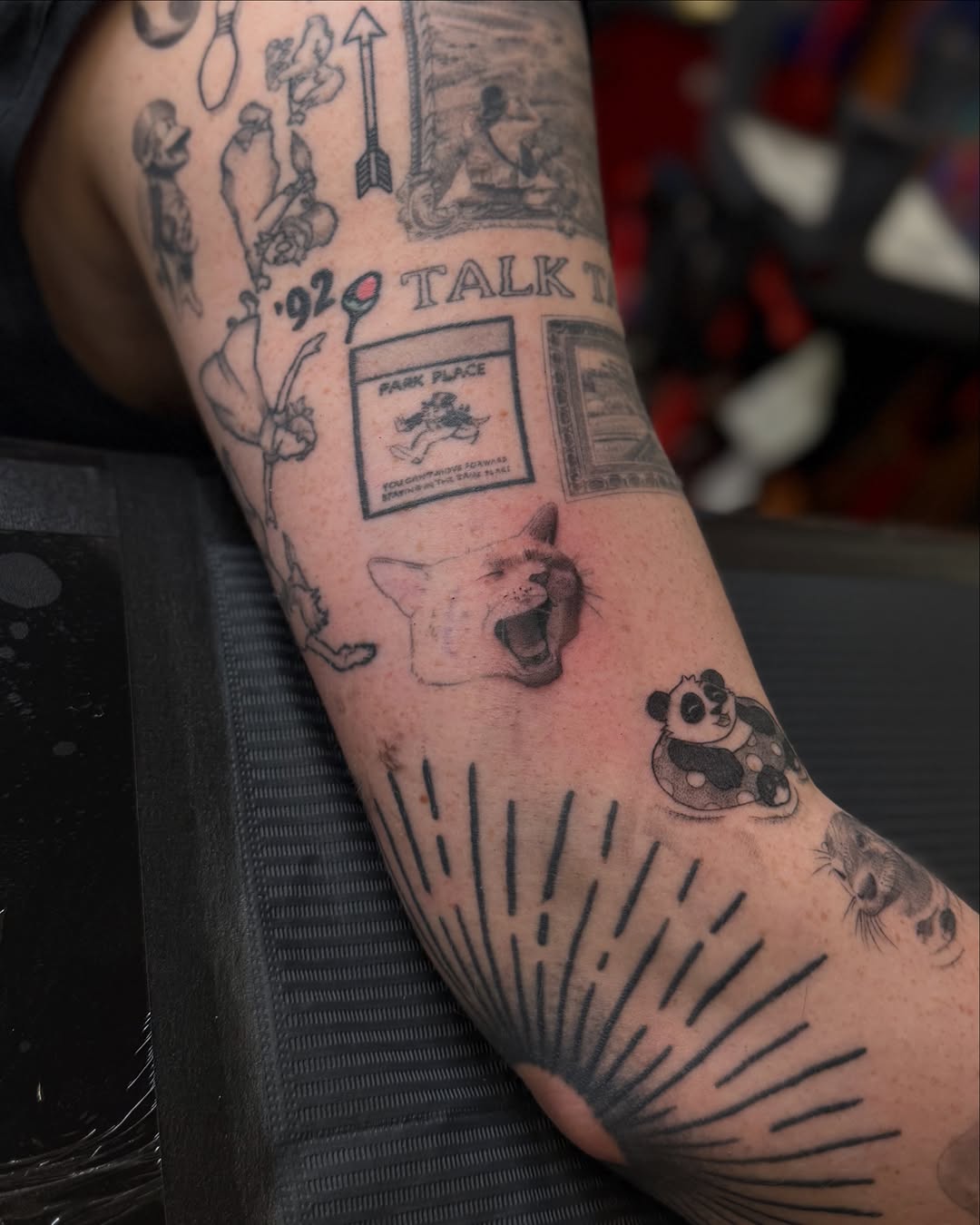 Tattoo by @fabezumi โ black_and_grey
