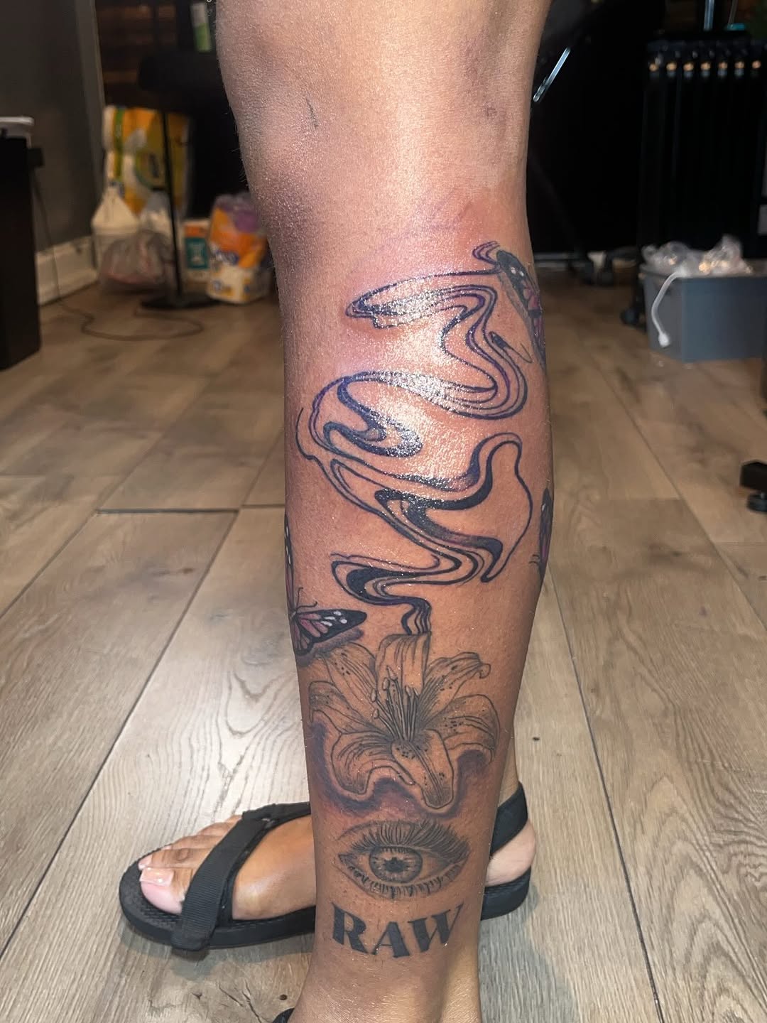 Tattoo by @spicymvstardd — black_and_grey