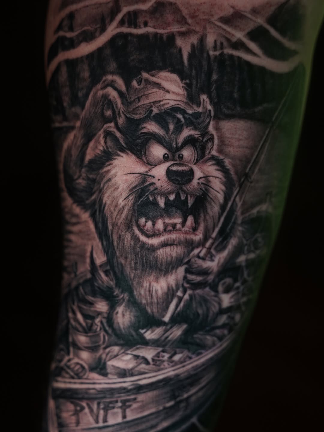 Tattoo by @osotatz โ realism