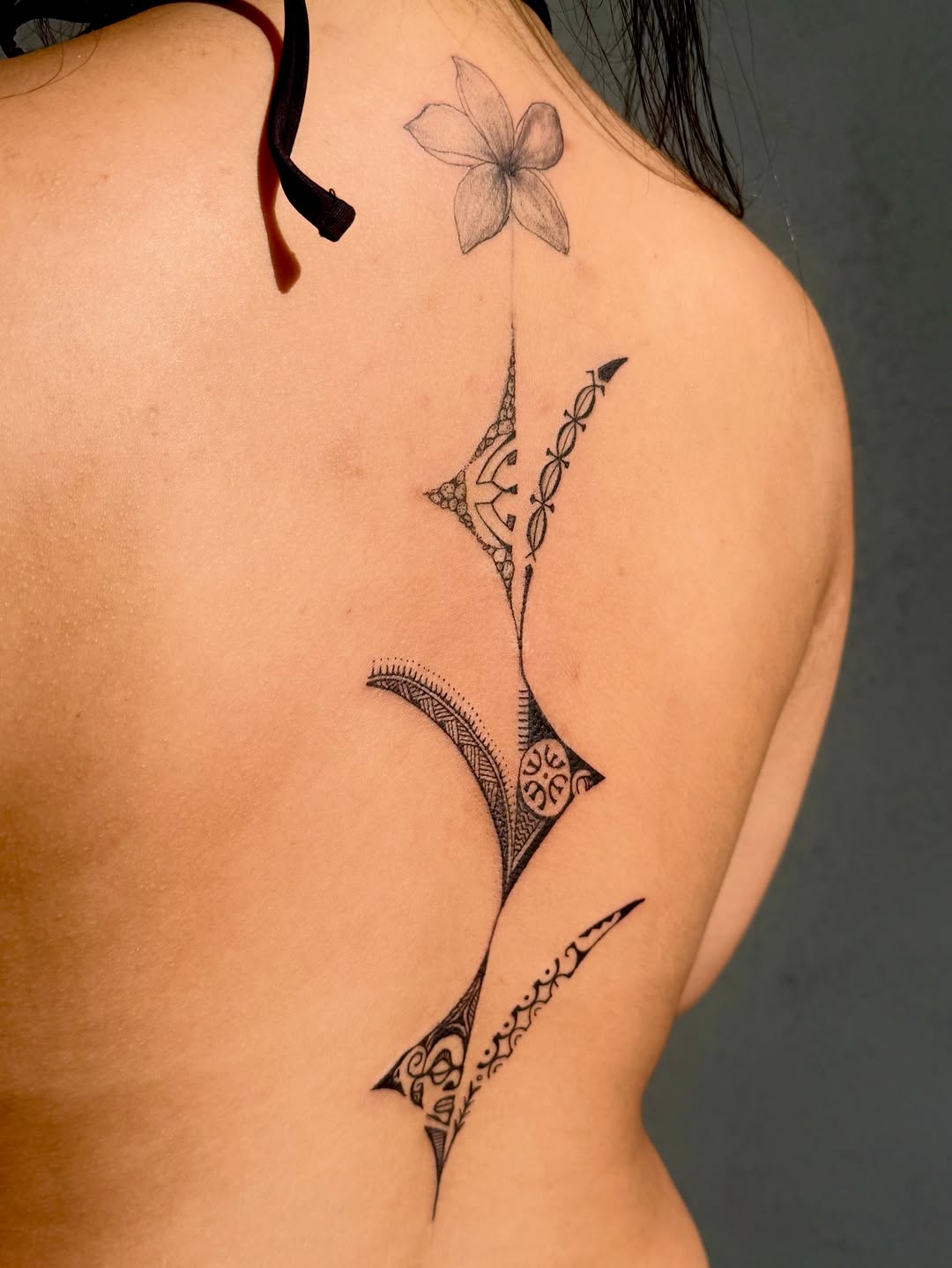 Tattoo by @healohakamanu — geometric, ornamental