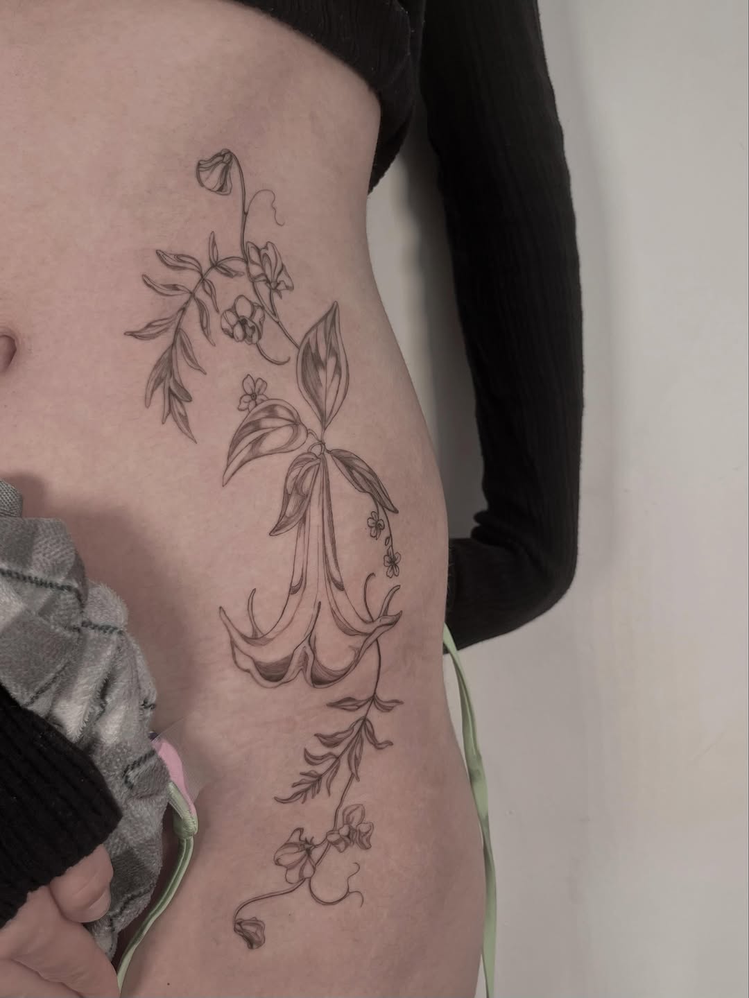 Tattoo by @teattoos β fine_line, illustrative