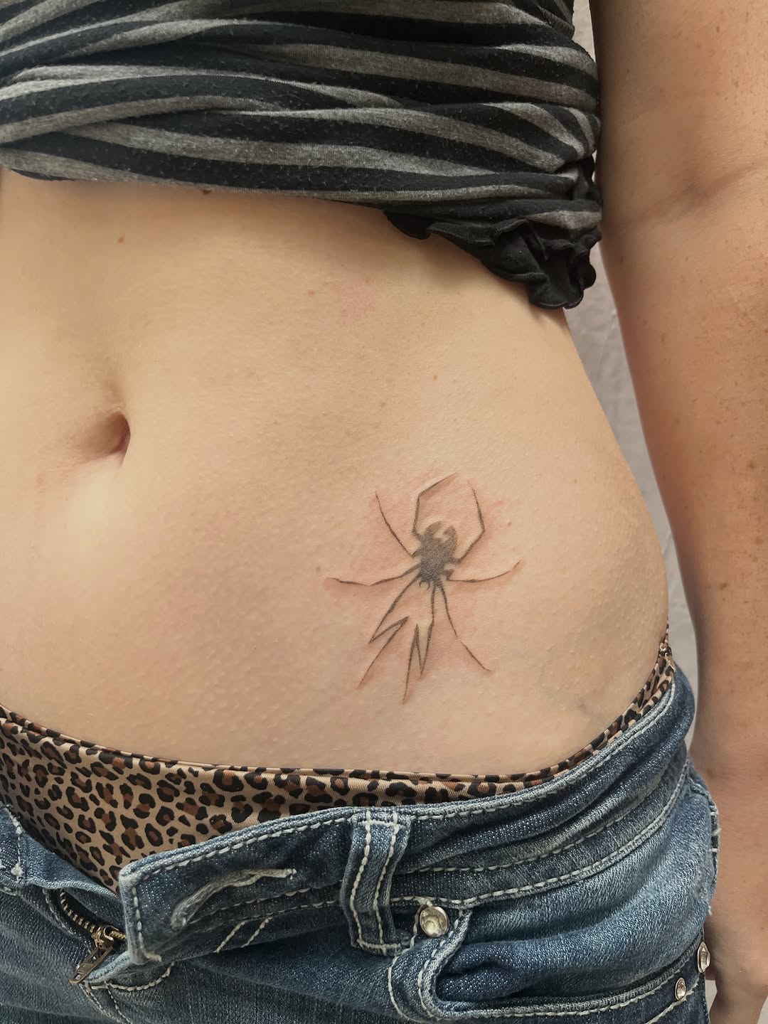 Tattoo by @kyramonterrosa — illustrative, fine_line