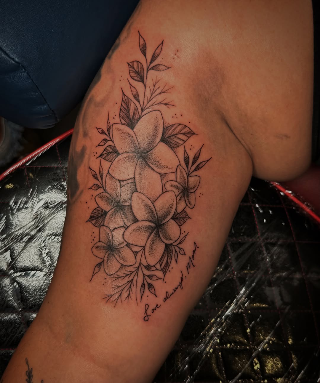 Tattoo by @acoupletattoos โ fine_line, illustrative