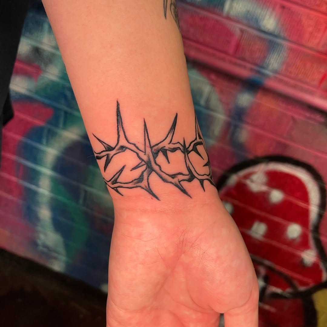 Tattoo by @fish.af β blackwork