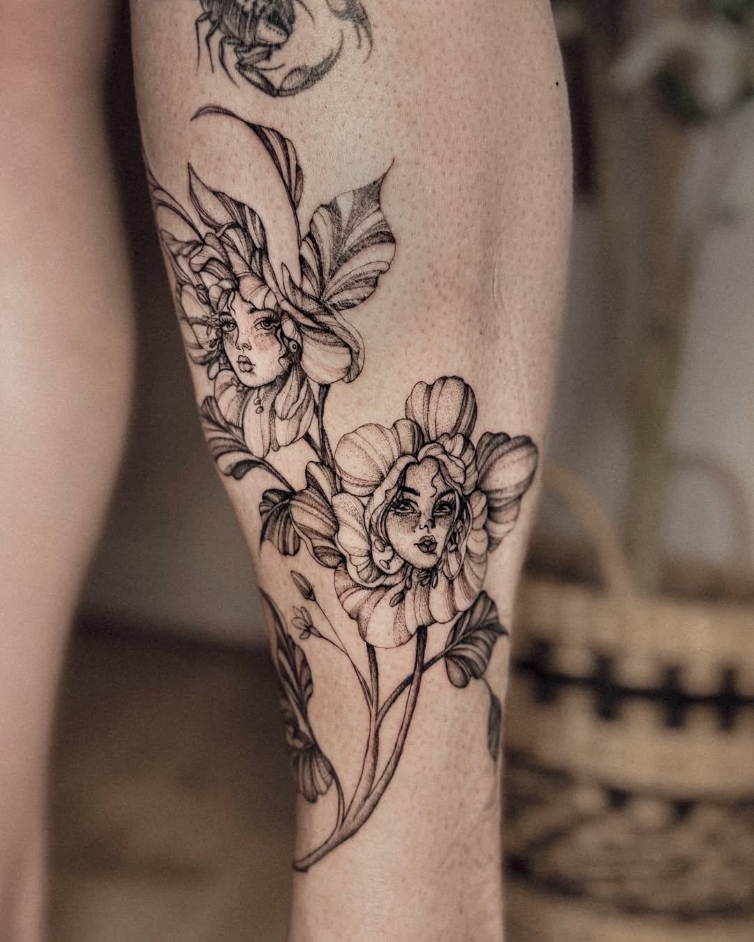 Tattoo by @yaya__ink — fine_line, illustrative