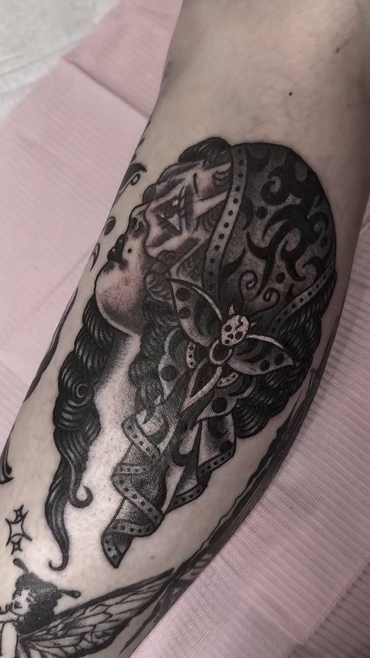 Tattoo by @butterflyveiltatz โ black_and_grey, ornamental